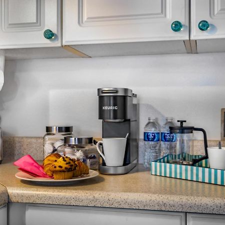 Beach Cottage With Heated Pool Just Off Siesta Key Σεϊρασότα Εξωτερικό φωτογραφία