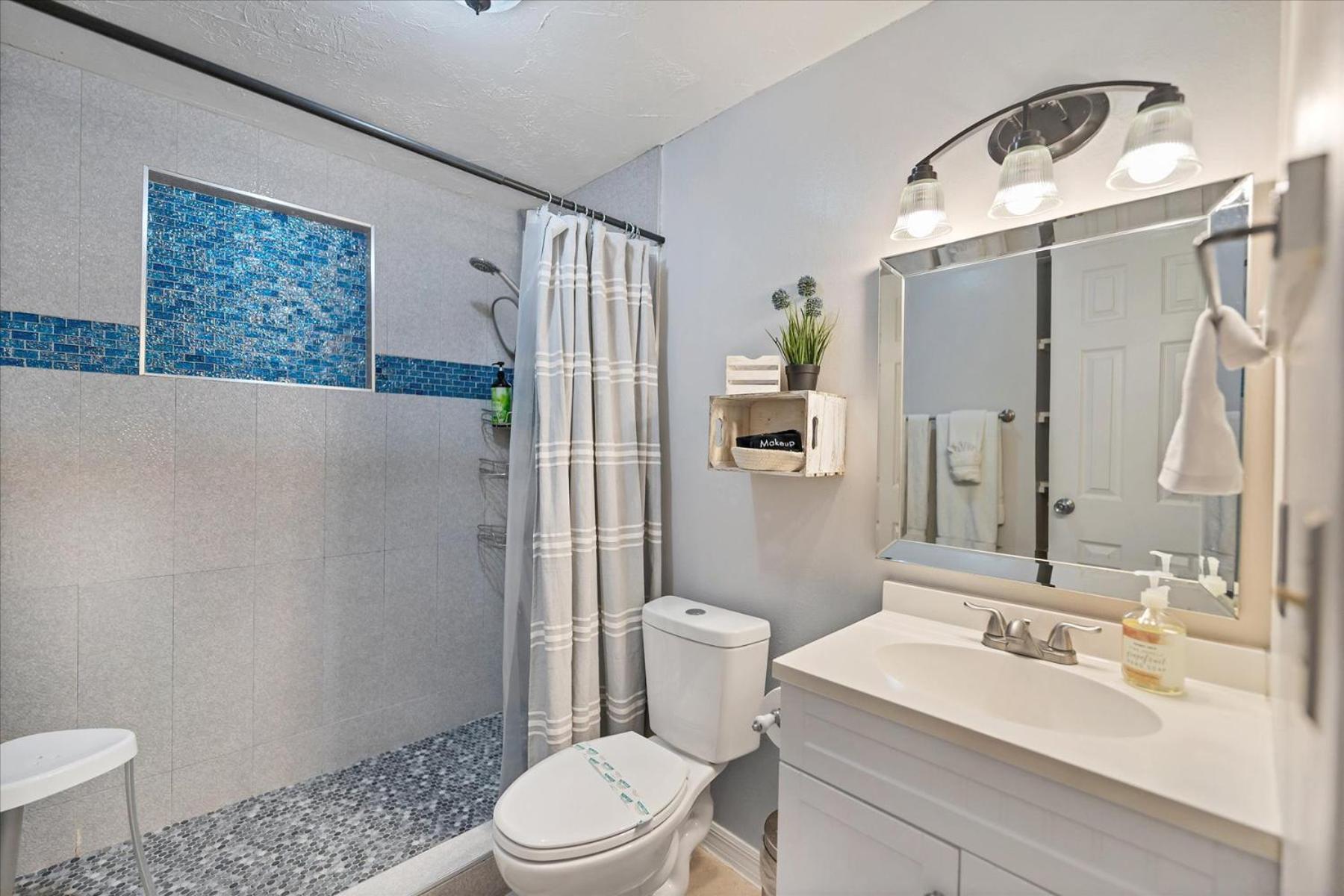 Beach Cottage With Heated Pool Just Off Siesta Key Σεϊρασότα Εξωτερικό φωτογραφία