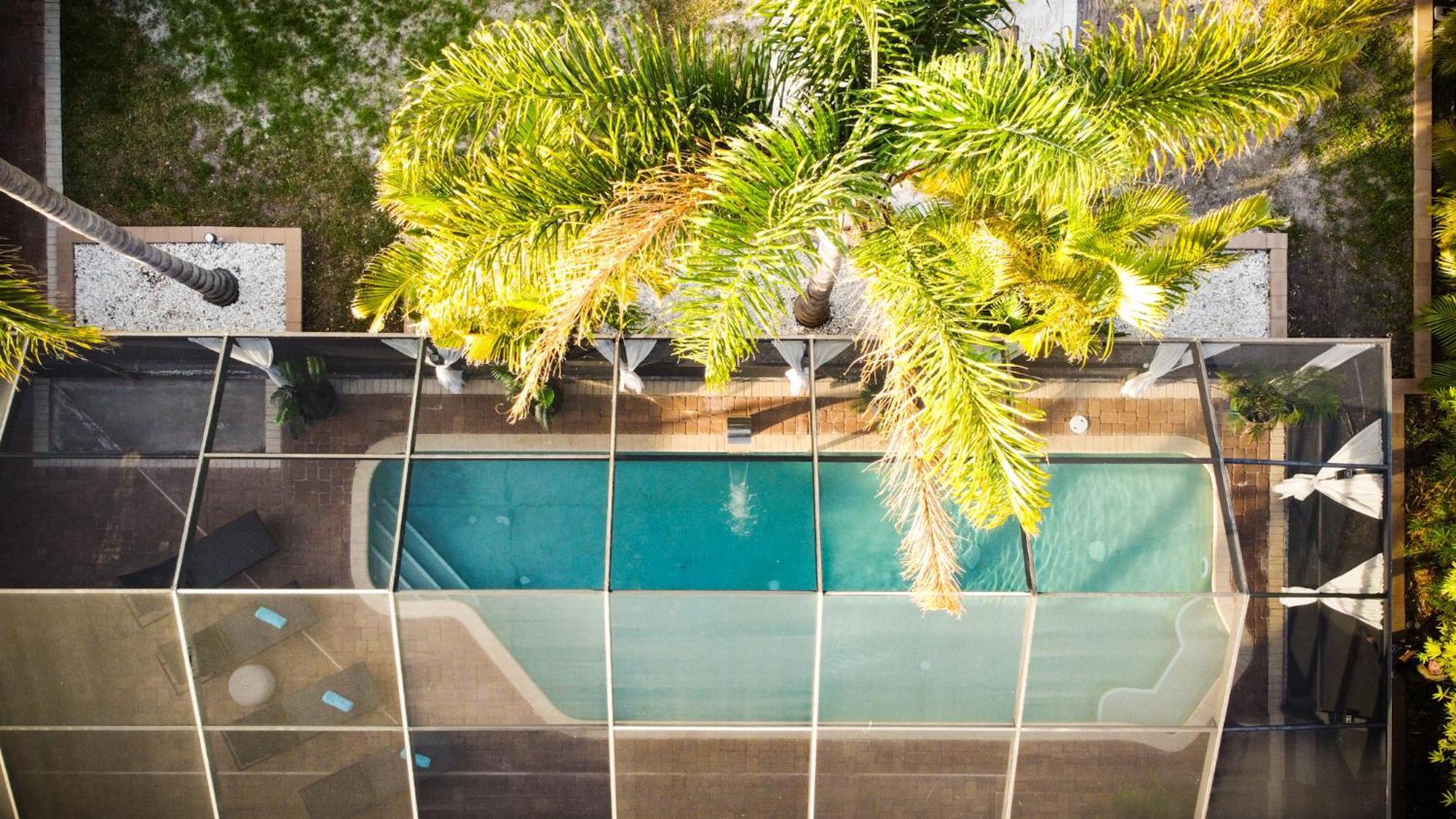 Beach Cottage With Heated Pool Just Off Siesta Key Σεϊρασότα Εξωτερικό φωτογραφία